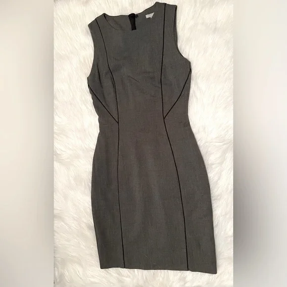 grey work dress h&m Women's Black/plaid Twill Tapered-Waist Dress